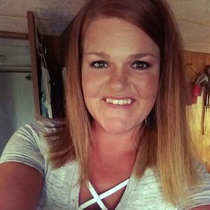 Meet your Posher, Stephania